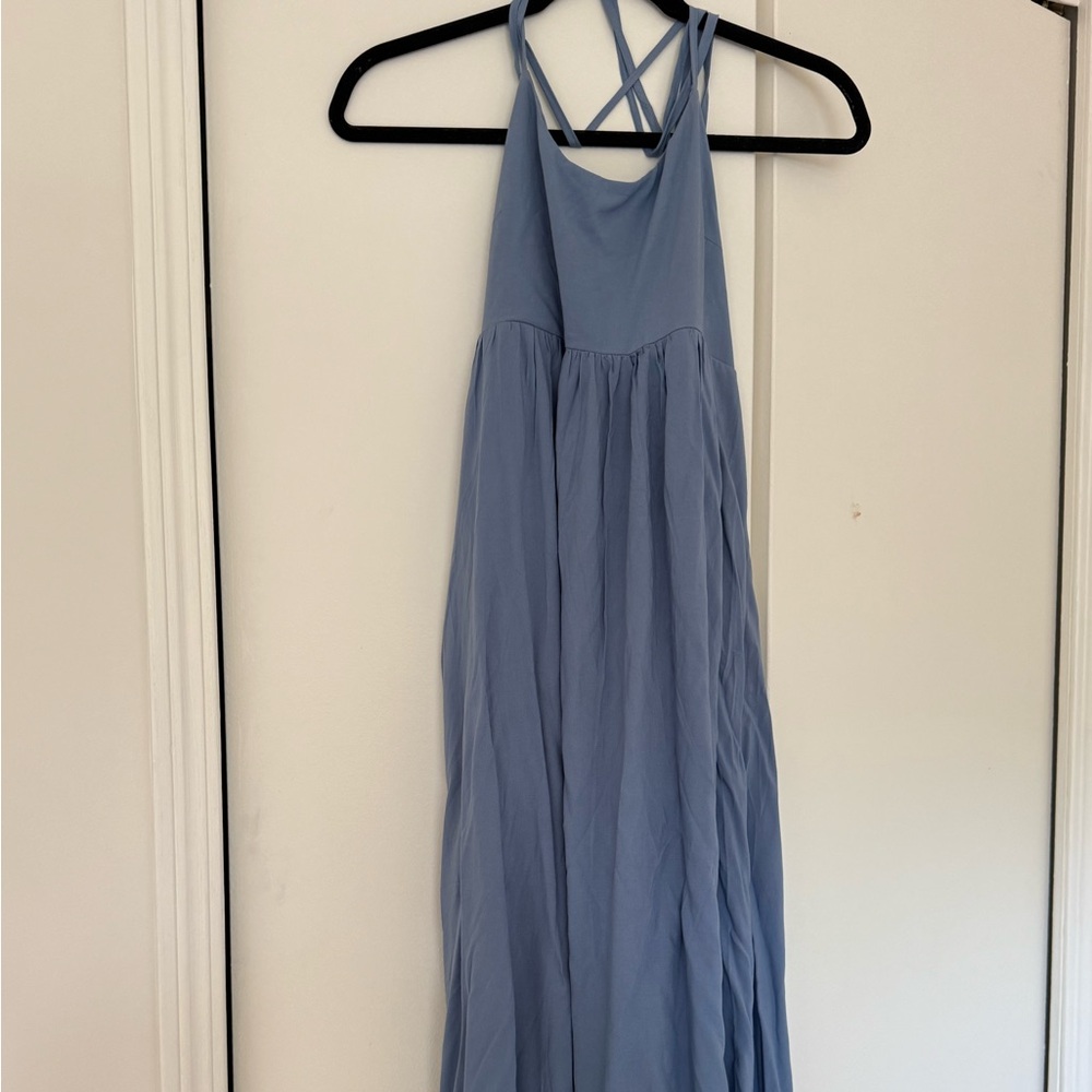 HALARA cross back flows maxi dress